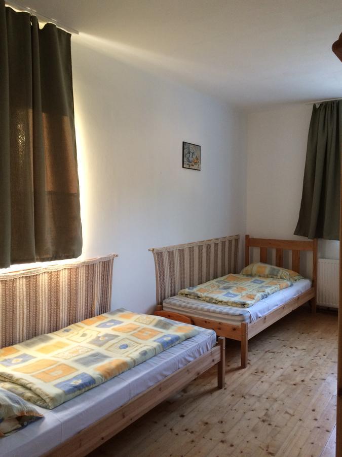 Hotel Fasor Vendeghaz Balatonszárszó Zewnętrze zdjęcie